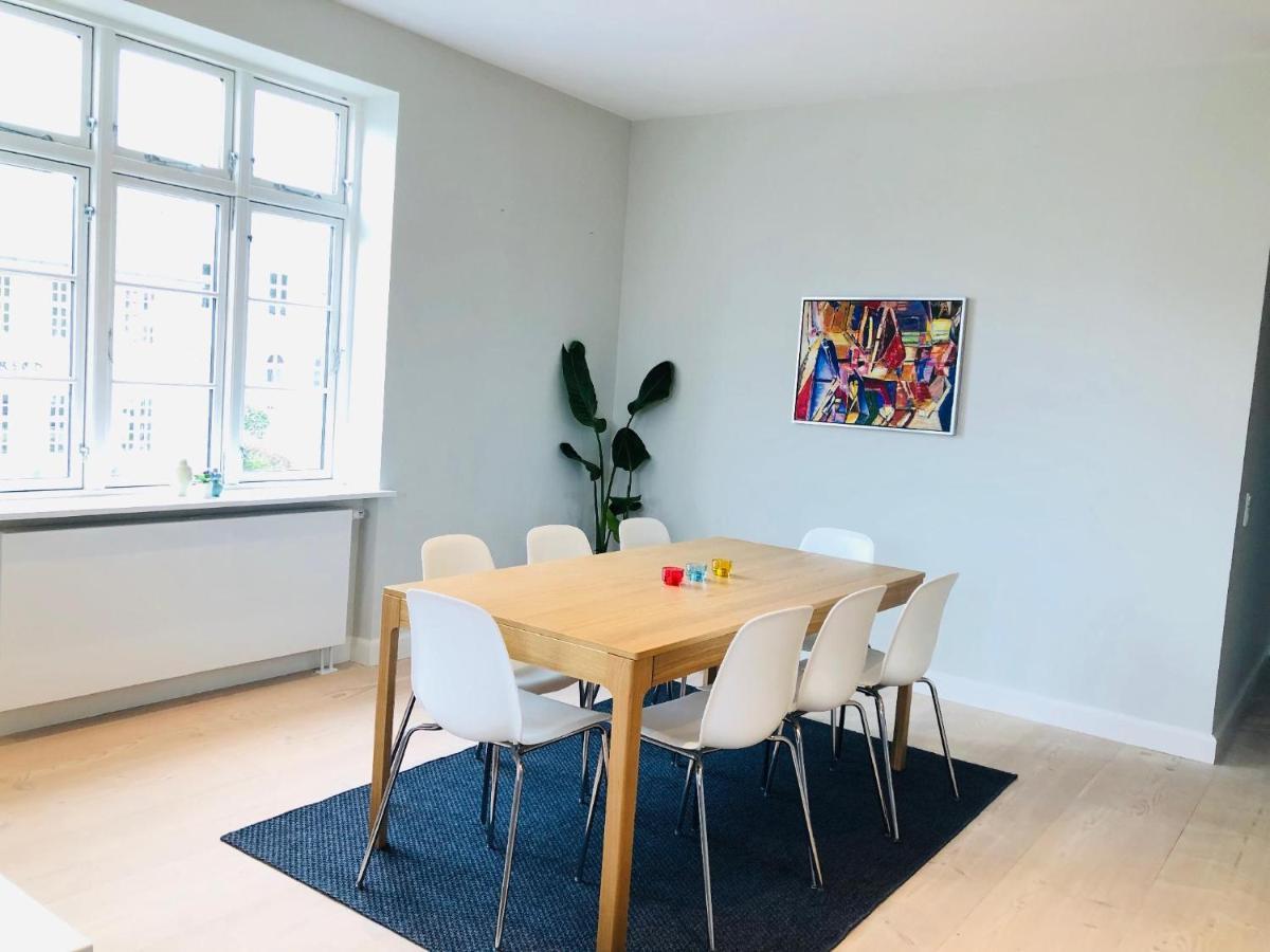 Aday - 4 Bedroom - Modern Living Apartment - Aalbor Kültér fotó